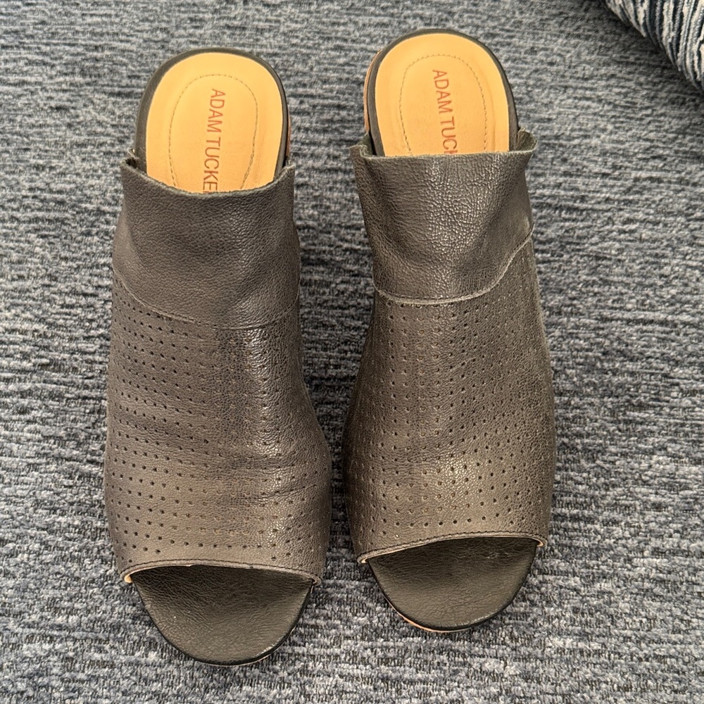 Adam Tucker Women's Dark Gray Perforated Mules